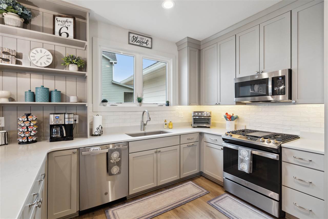 6121 NE Sherman Drive Ankeny IA 50021