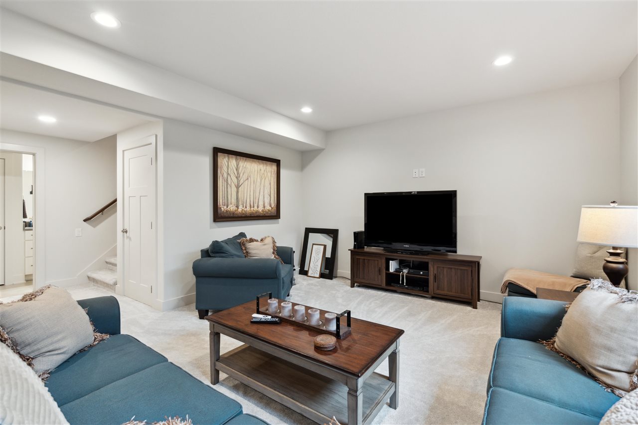 6121 NE Sherman Drive Ankeny IA 50021