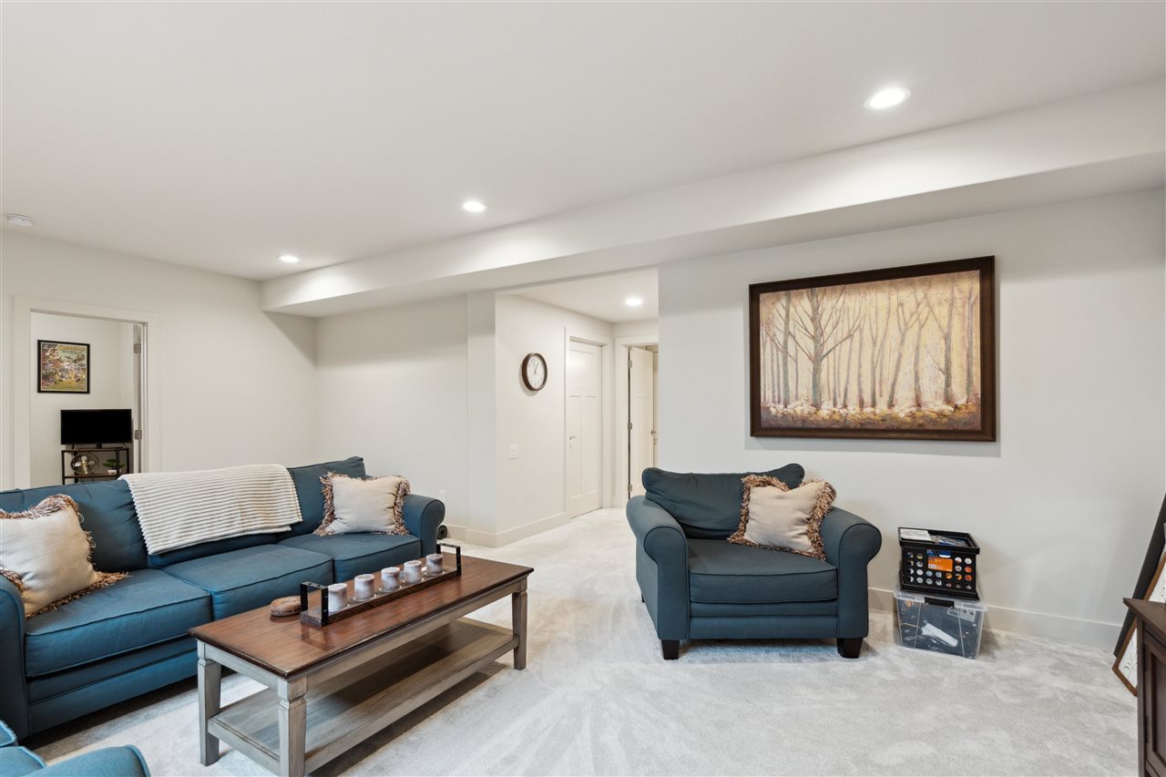 6121 NE Sherman Drive Ankeny IA 50021