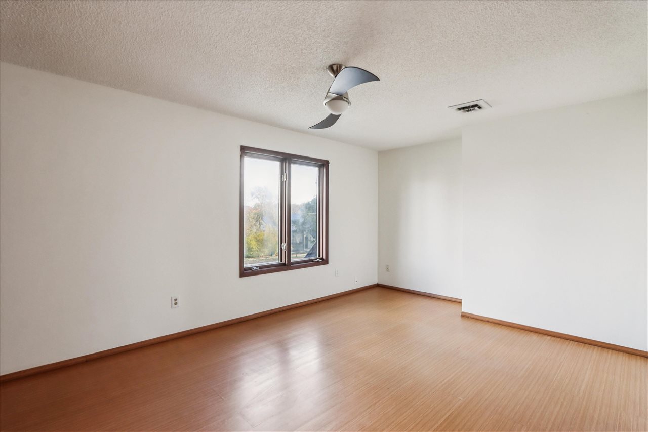 1726 12th Avenue Coralville IA 52241