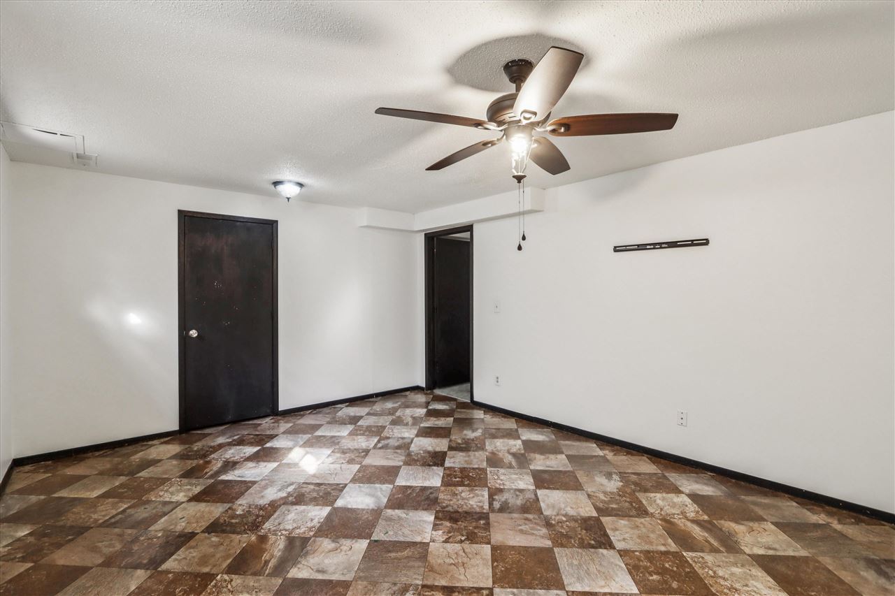 1726 12th Avenue Coralville IA 52241