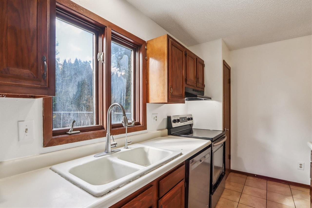 1726 12th Avenue Coralville IA 52241