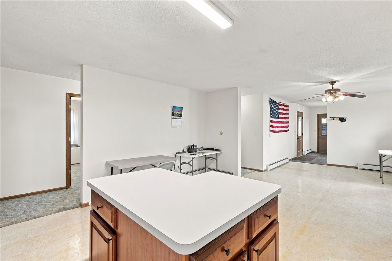 2960 160th Street Riverside IA 52327