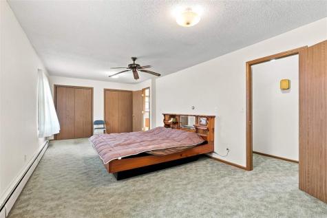 2960 160th Street Riverside IA 52327