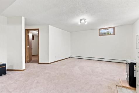 2960 160th Street Riverside IA 52327