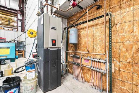 2960 160th Street Riverside IA 52327