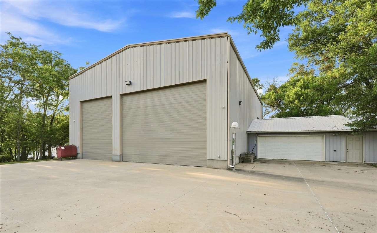 2960 160th Street Riverside IA 52327
