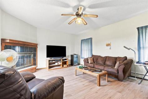 2960 160th Street Riverside IA 52327