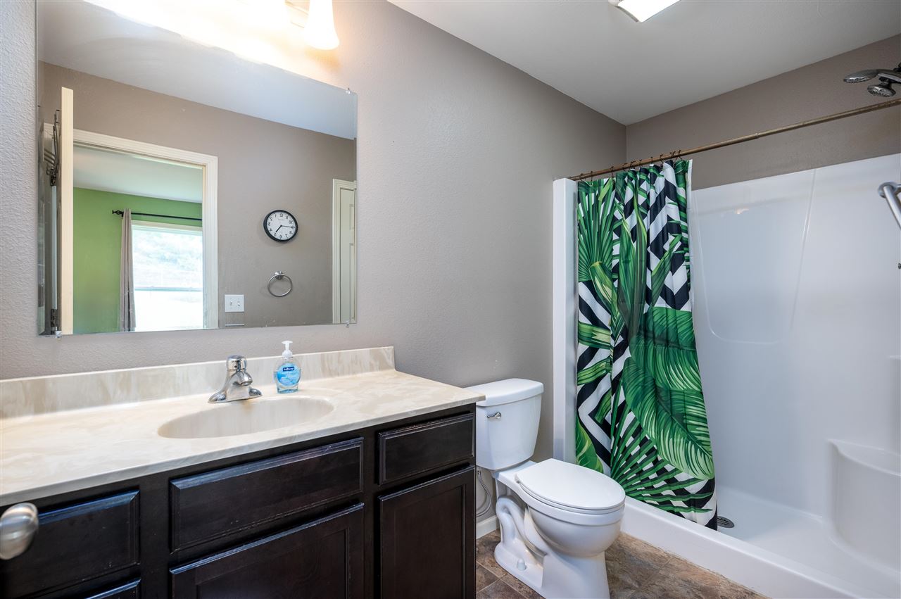 2520 Shaman Avenue Cedar Rapids IA 52404