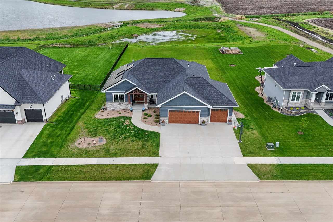 1601 Heartland Street Fairfax IA 52228