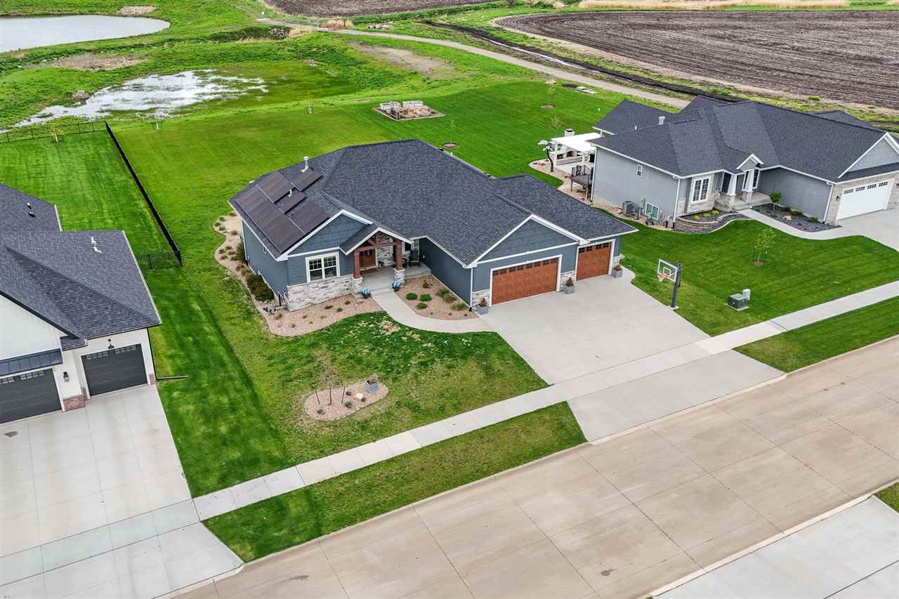 1601 Heartland Street Fairfax IA 52228