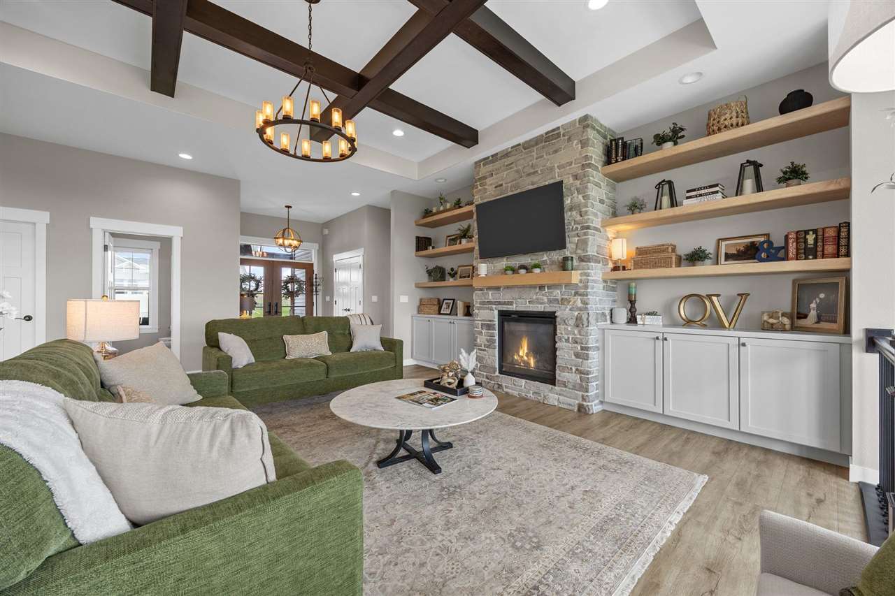 1601 Heartland Street Fairfax IA 52228