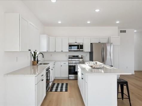 1508 Duncan Drive Muscatine IA 52761