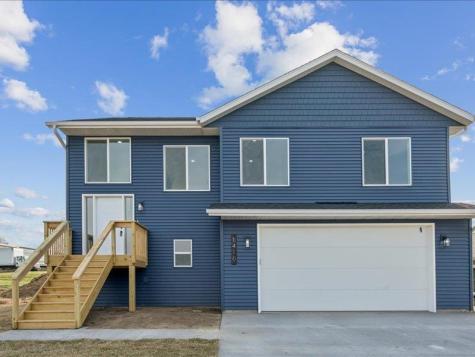 1508 Duncan Drive Muscatine IA 52761
