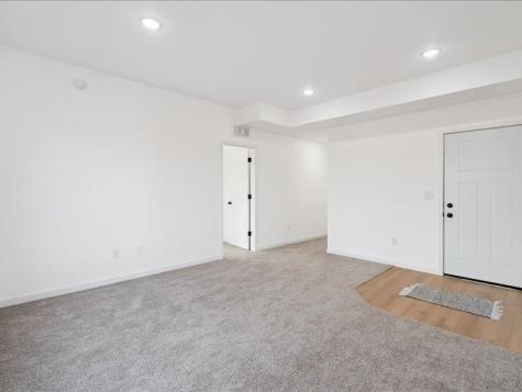 1508 Duncan Drive Muscatine IA 52761
