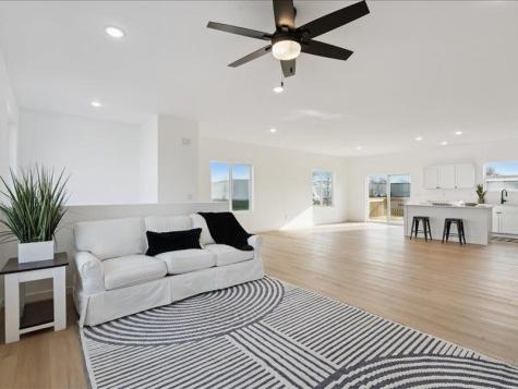 1508 Duncan Drive Muscatine IA 52761