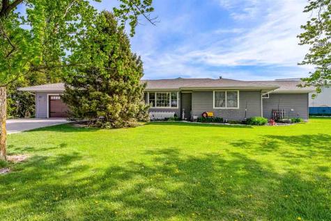 2390 Spruce Avenue Washington IA 52353