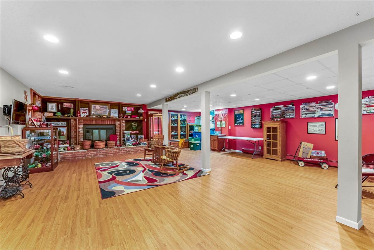 2390 Spruce Avenue Washington IA 52353