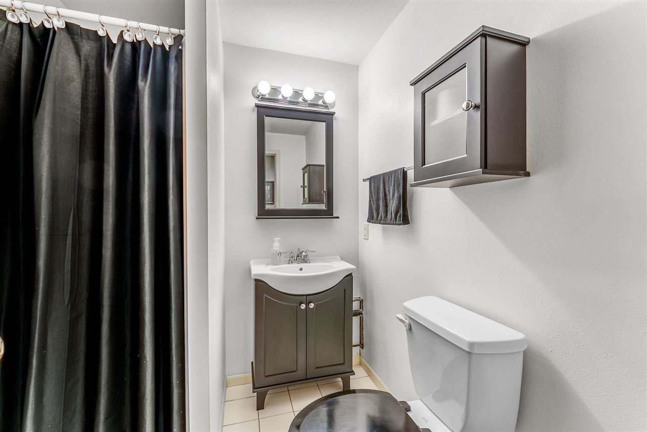2390 Spruce Avenue Washington IA 52353