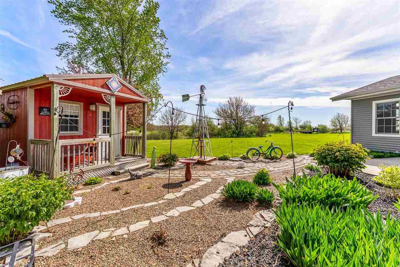 2390 Spruce Avenue Washington IA 52353