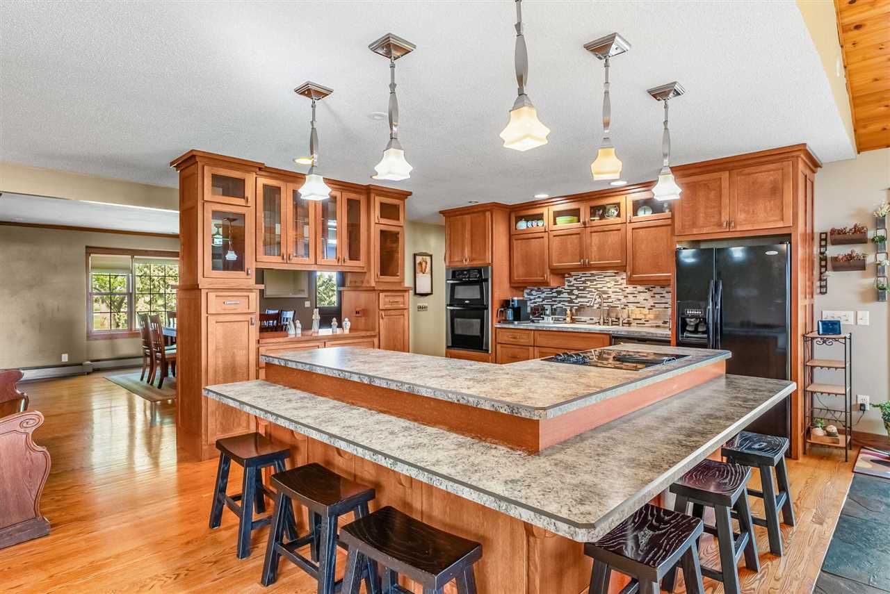 2390 Spruce Avenue Washington IA 52353