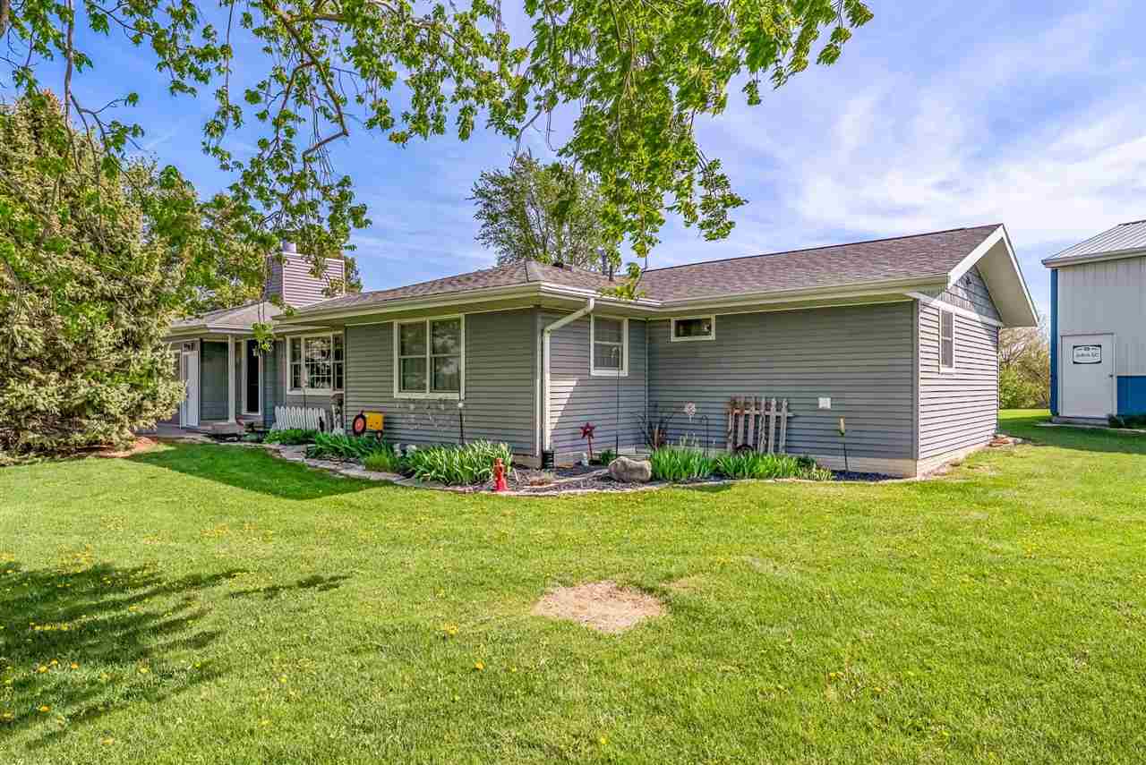 2390 Spruce Avenue Washington IA 52353