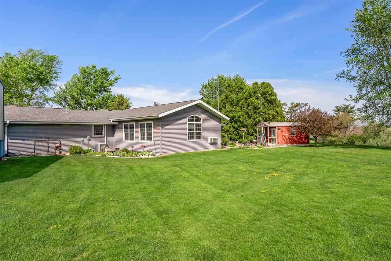 2390 Spruce Avenue Washington IA 52353
