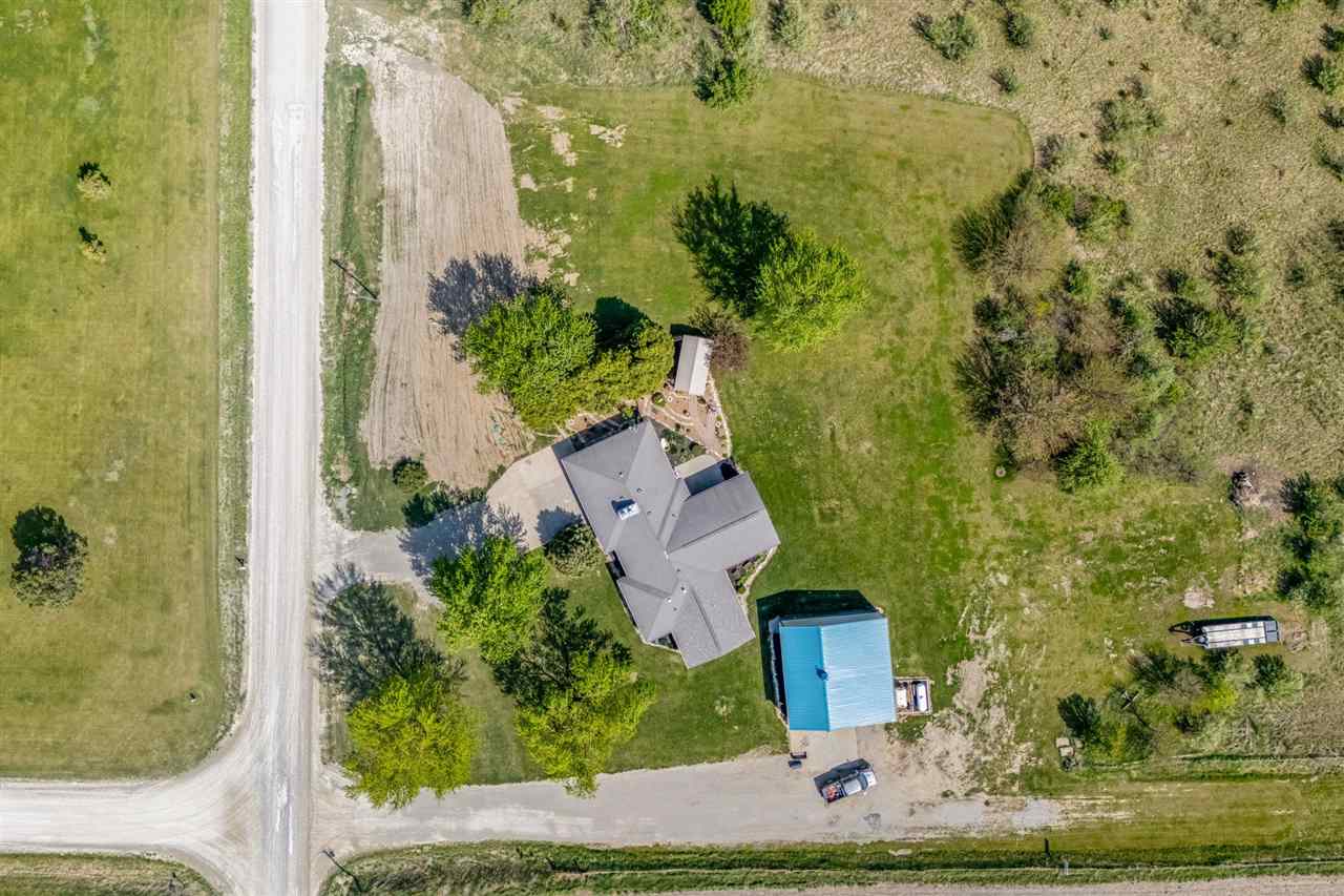 2390 Spruce Avenue Washington IA 52353