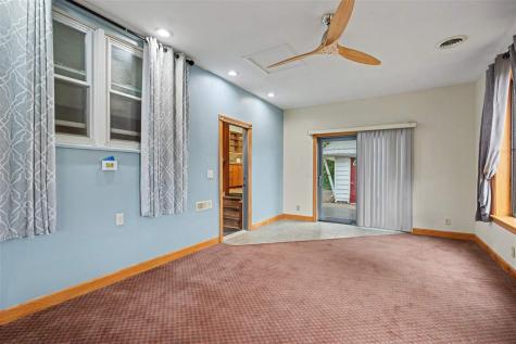 703 E State Williamsburg IA 52361