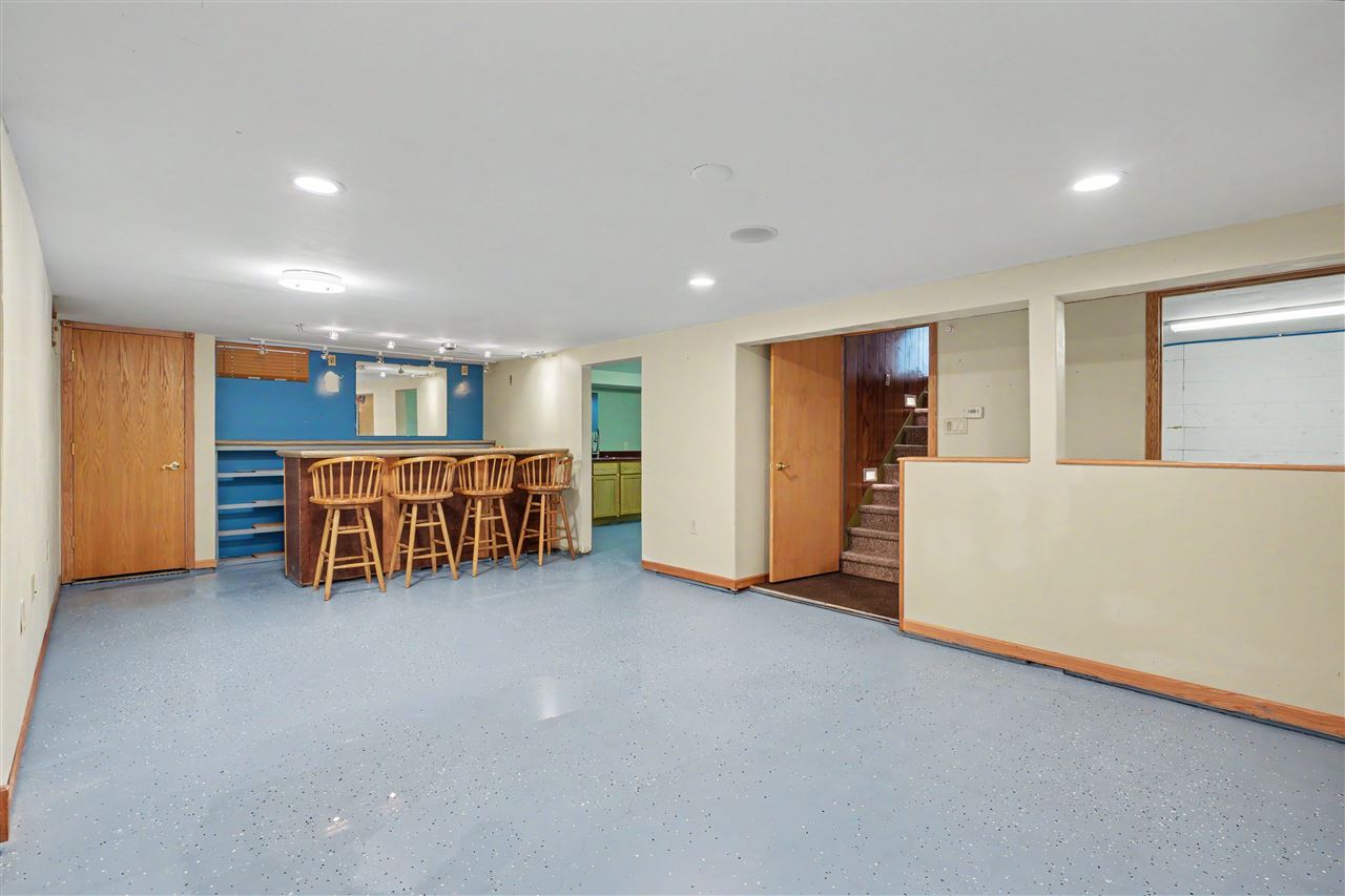 703 E State Williamsburg IA 52361
