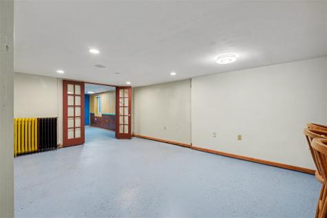 703 E State Williamsburg IA 52361