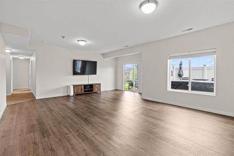 575 Fawn Avenue Tiffin IA 52340