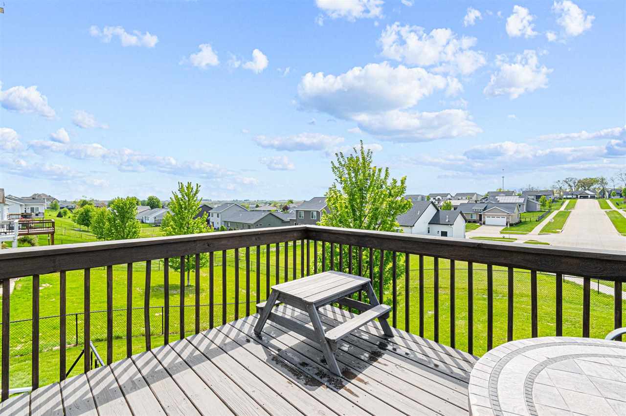 575 Fawn Avenue Tiffin IA 52340