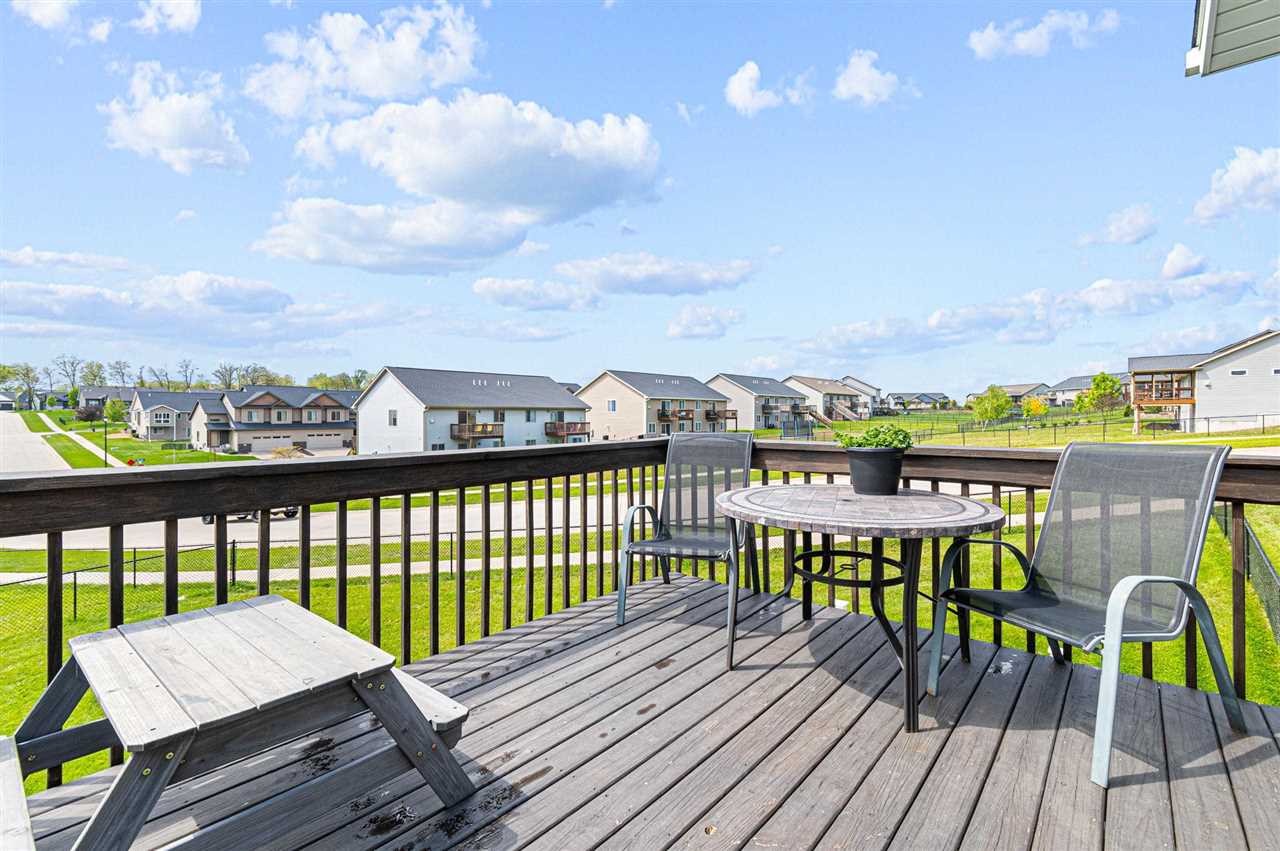 575 Fawn Avenue Tiffin IA 52340