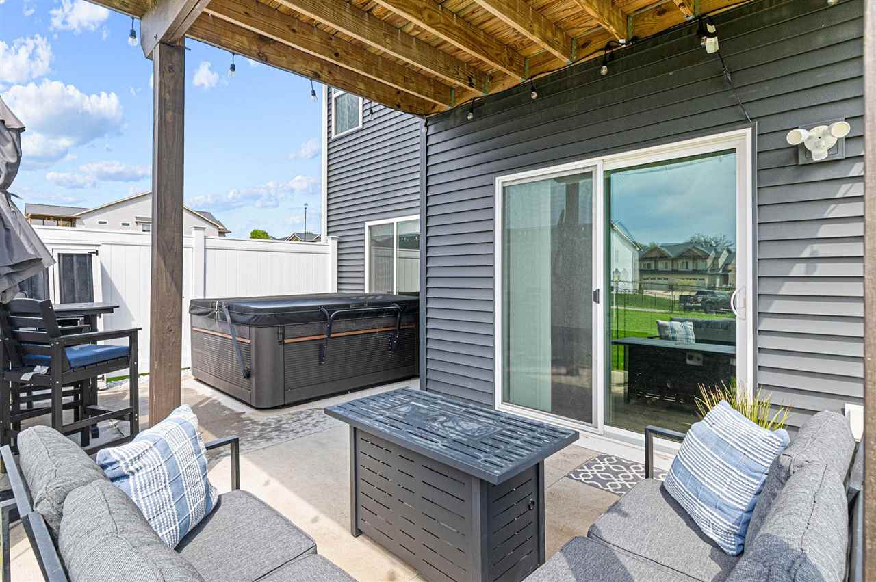 575 Fawn Avenue Tiffin IA 52340