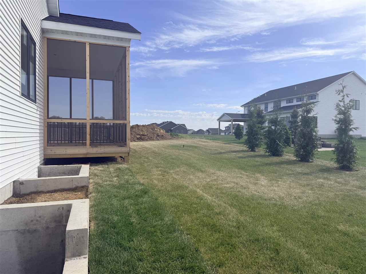 1403 Green Oak Pass Tiffin IA 52340