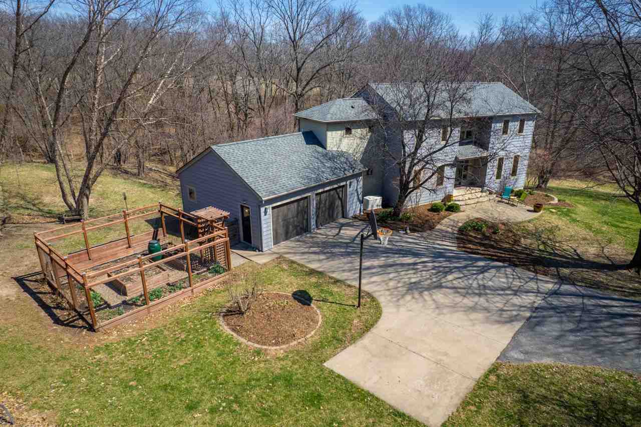 17 Briar Ridge Drive Iowa City IA 52240