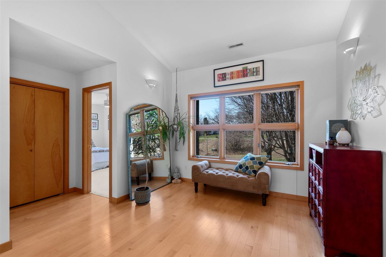 17 Briar Ridge Drive Iowa City IA 52240