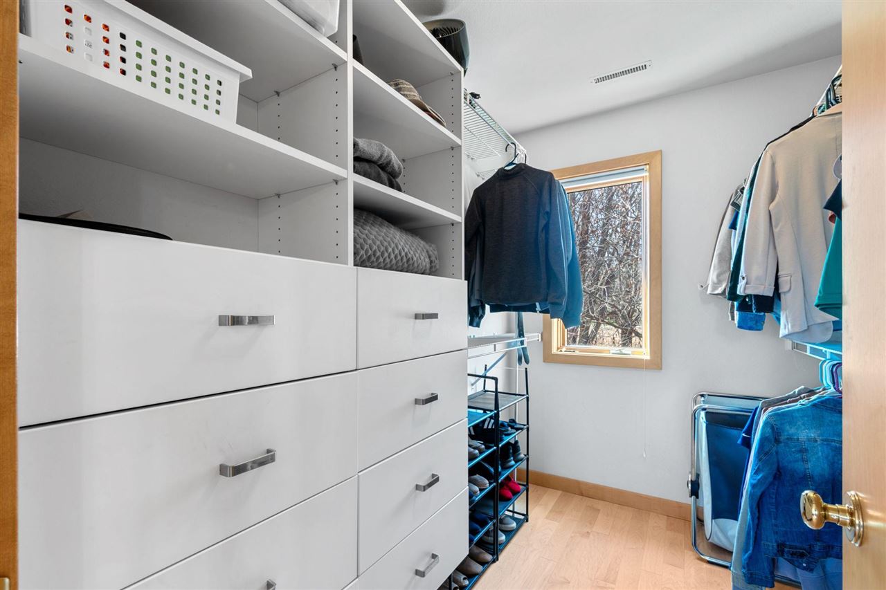 17 Briar Ridge Drive Iowa City IA 52240