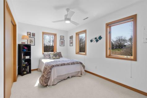 17 Briar Ridge Drive Iowa City IA 52240