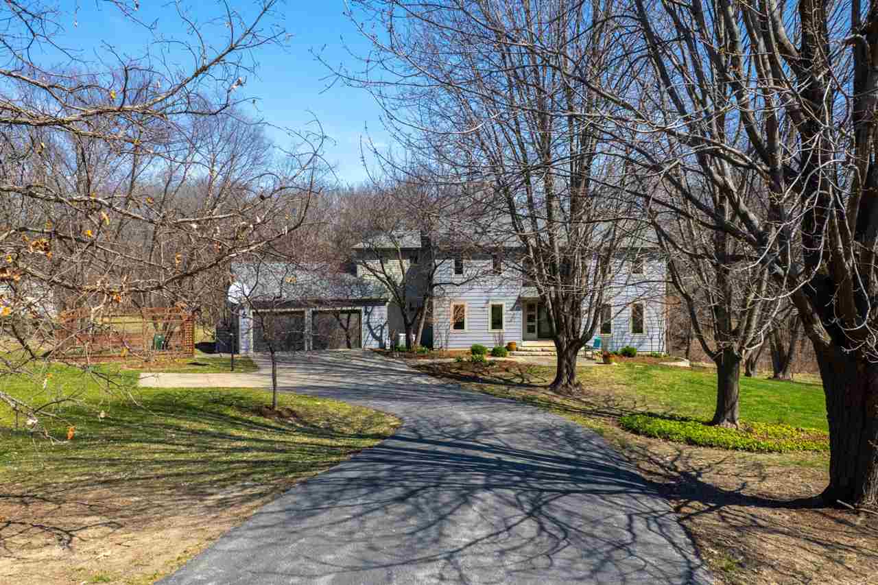 17 Briar Ridge Drive Iowa City IA 52240