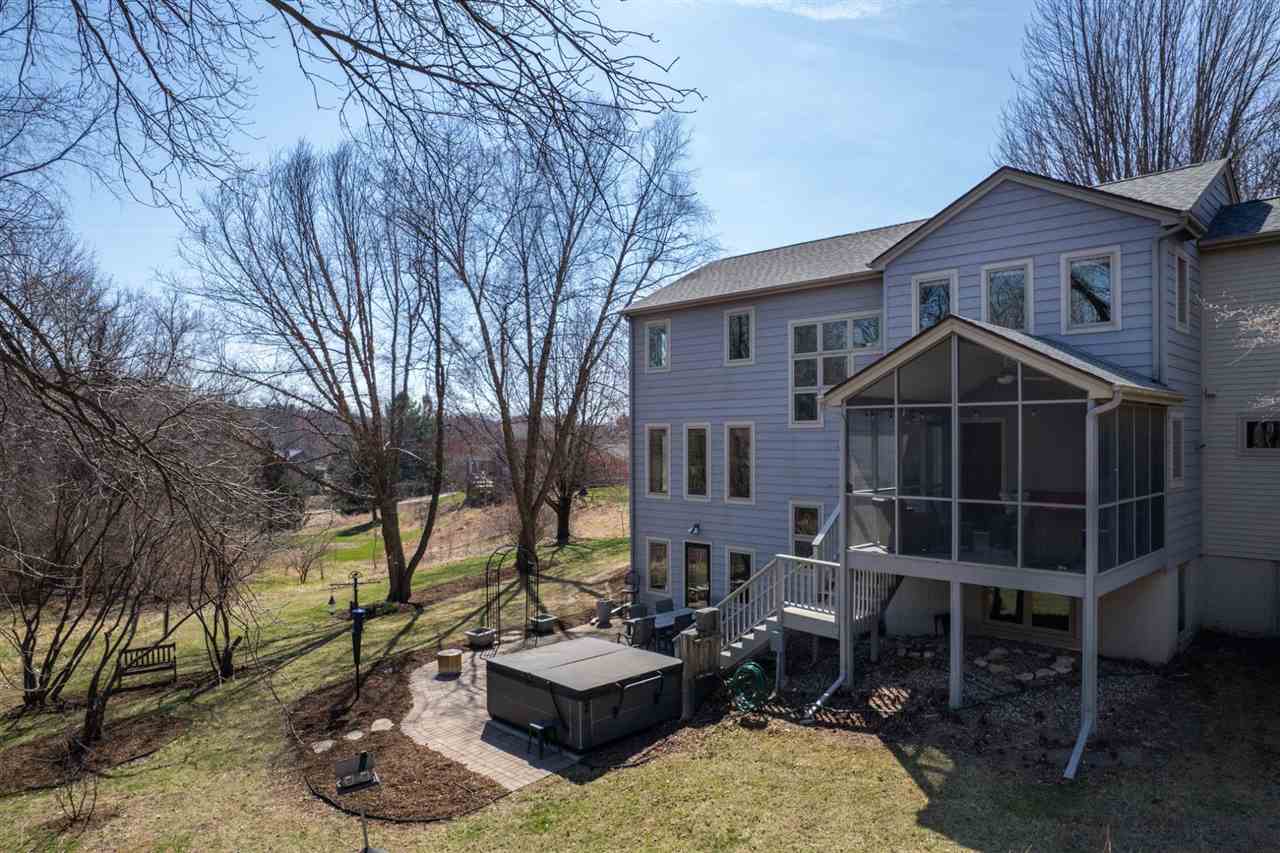 17 Briar Ridge Drive Iowa City IA 52240