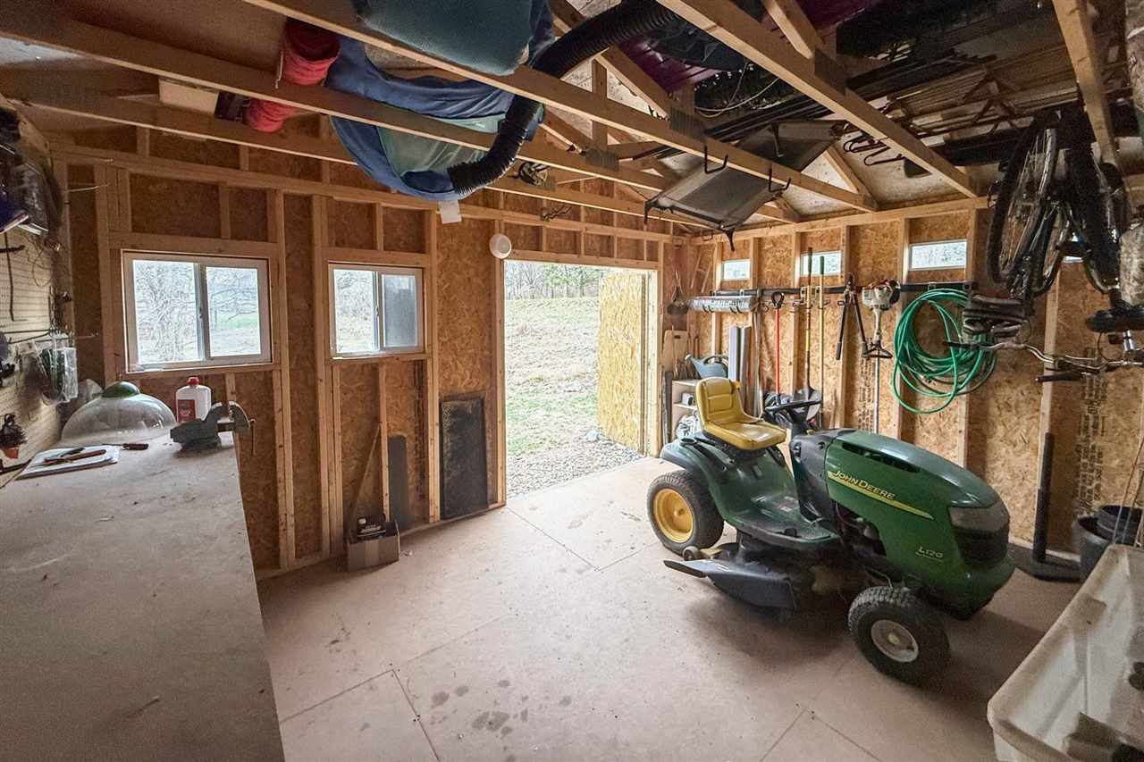 17 Briar Ridge Drive Iowa City IA 52240