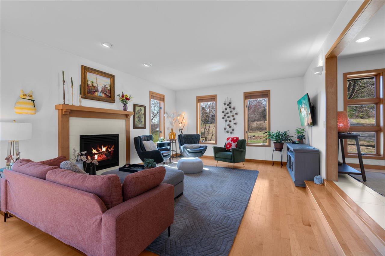 17 Briar Ridge Drive Iowa City IA 52240
