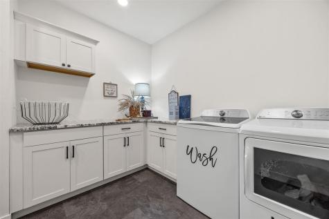 1904 Charles Avenue West Branch IA 52358
