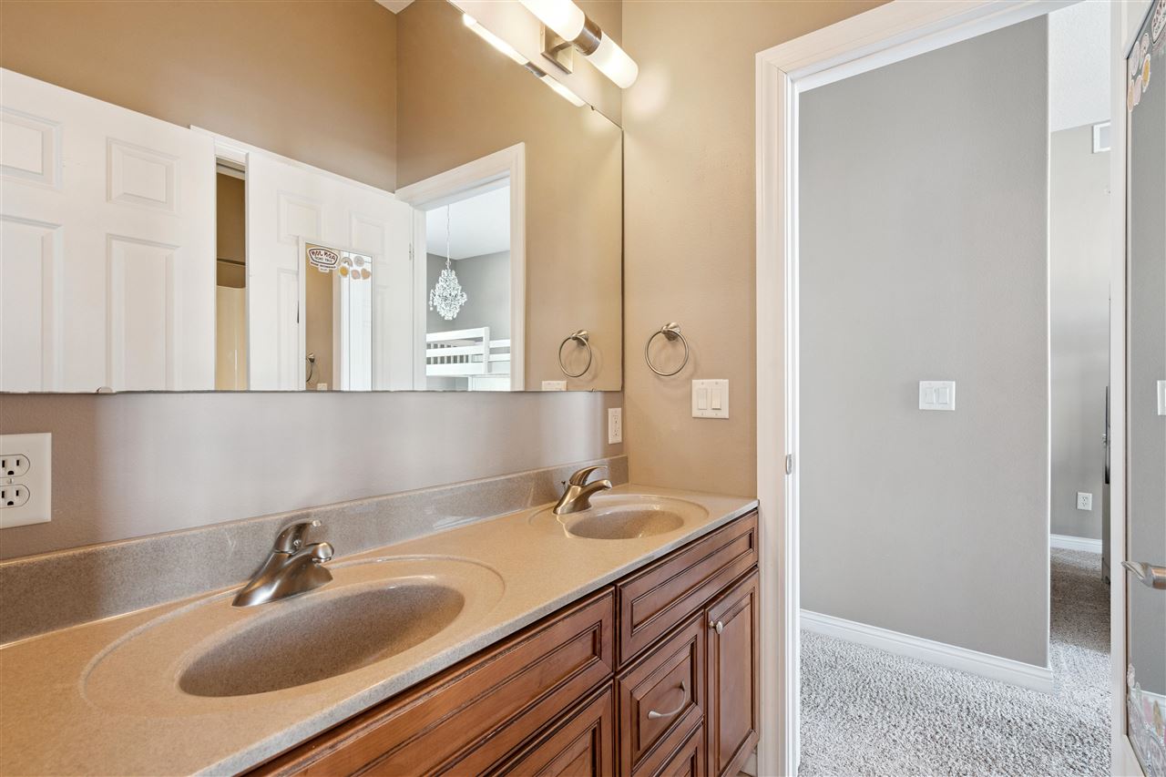 705 Willow Court Solon IA 52333