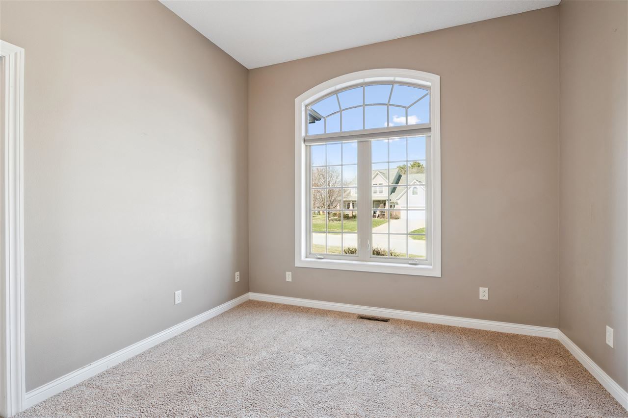 705 Willow Court Solon IA 52333