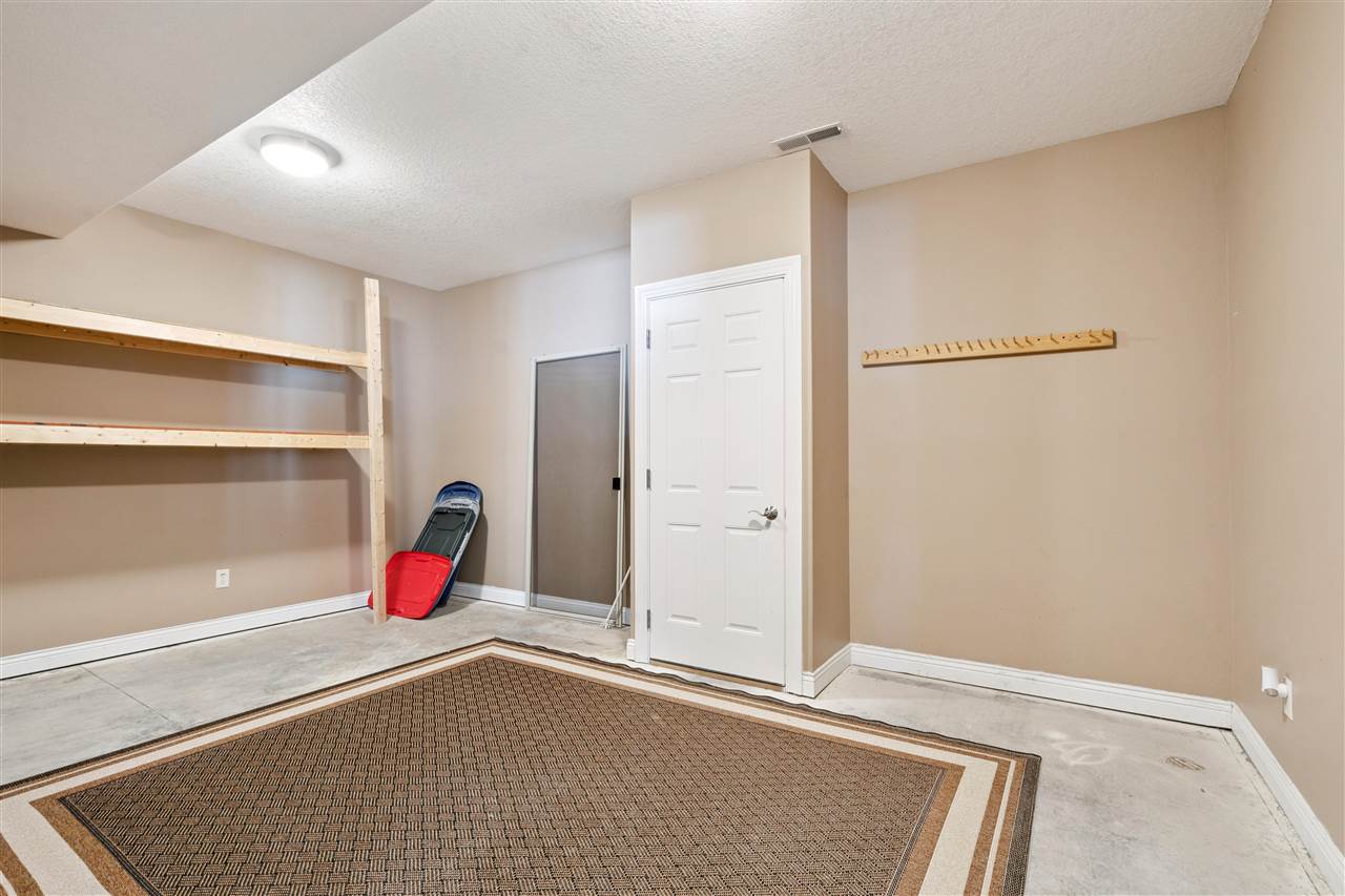 705 Willow Court Solon IA 52333