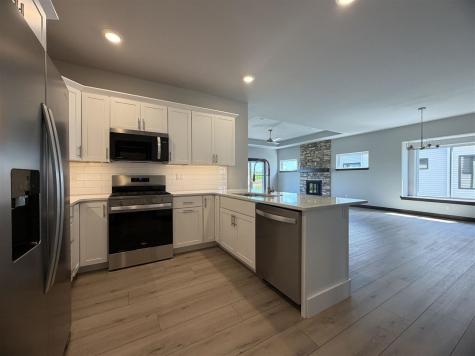 1212 Berkshire Lane North Liberty IA 52317