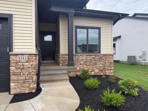 1212 Berkshire Lane North Liberty IA 52317